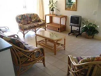 Hotel Bahia Beachfront Apartments Gold Coast