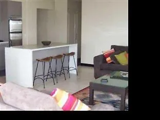 Bahia Beachfront Apartments غولد كوست فندق